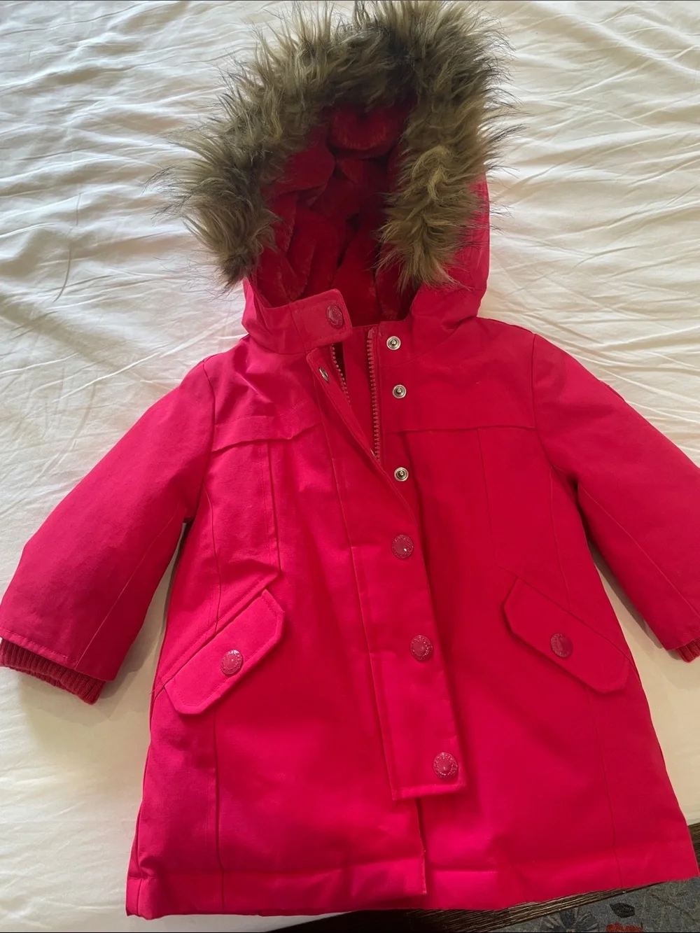 Gap 12-18 month toddler Hot Pink Hooded Winter Coat with Faux Fur Trim LIKE NEW
